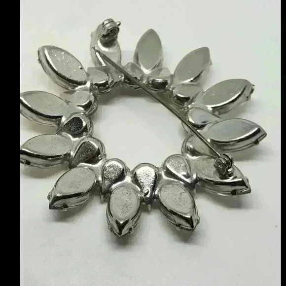 Vintage Brooch Rhinestone Circle Flower Navette & Pear Stones Large - Picture 7 of 8